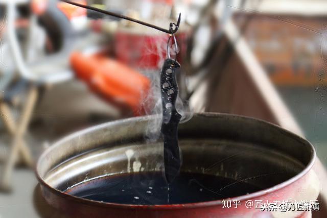 “A吃A”再现！2400亿元龙头出手(图1)
