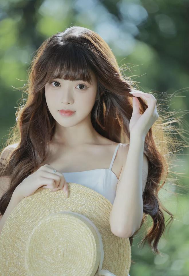 屈服我夸下的张鹏妈妈(图1)