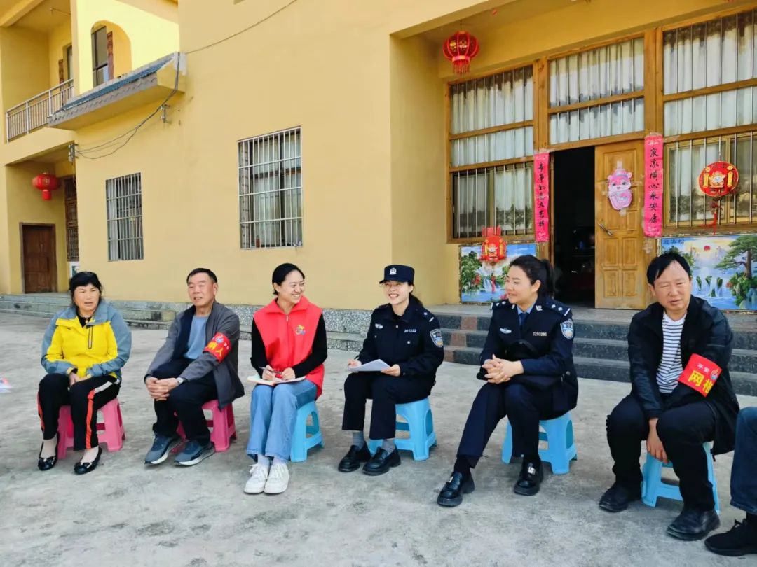 罗平县大水井乡综治中心：全力打造群众身边的“平安管家”(图2)